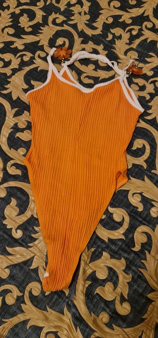 Deborah bis S body pomaranczowe kwiatki