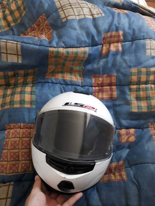 capacete LS2 branco usado