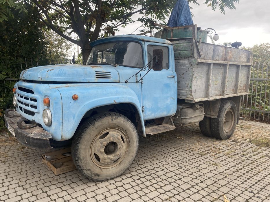 Зіл 130 автомобіль