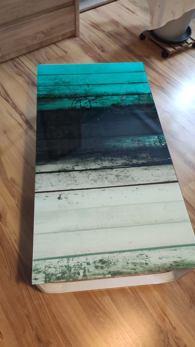 Stolik kawowy niebieski