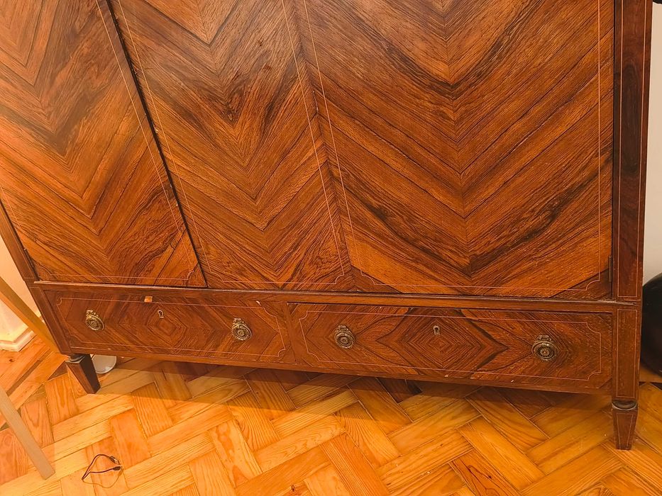 Guarda roupa vintage