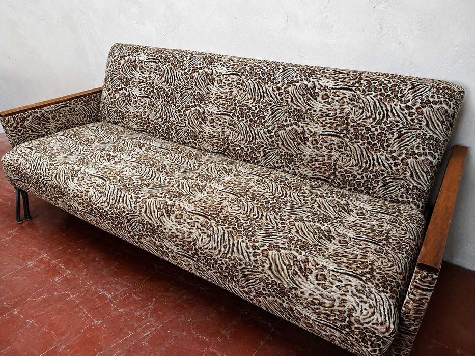 Продам диван б/у 500грн.