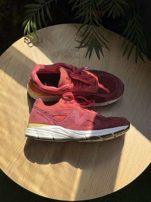 Оригінальні кросівки New Balance 990v4 "Mercury Red" / 40,5 розмір