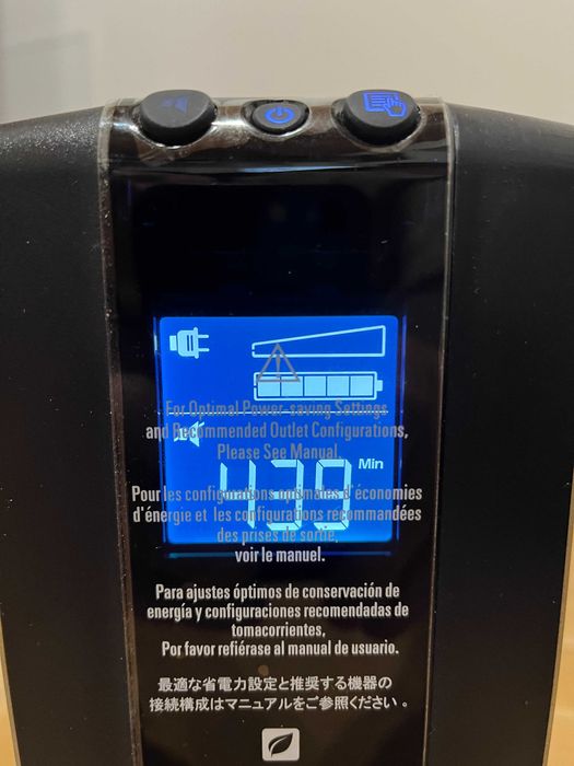 Блок безперебійного живлення (UPS) APC Back-UPS Pro 900VA (BR900G-RS)