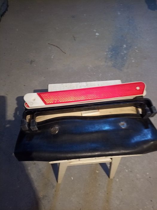 Знак аварійної зупинки