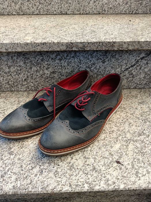 Sapato nacional em pele