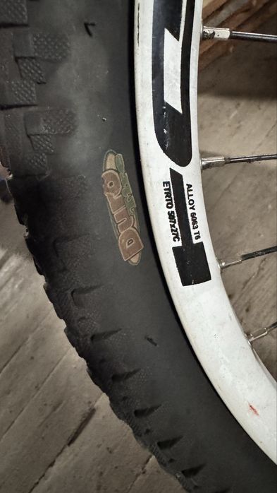 Vendo roda 24 Rodi dh