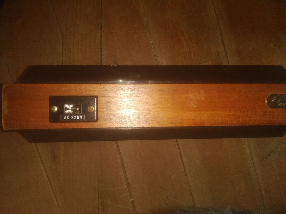 Gira discos portátil antigo Lulu Monde