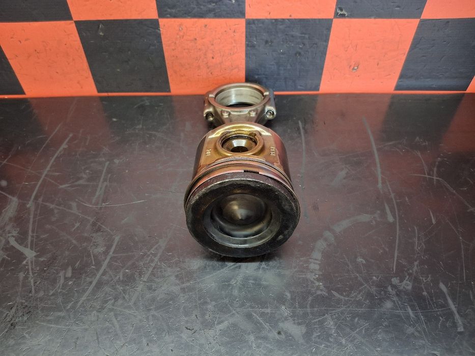 Pistão de motor IVECO Daily VI