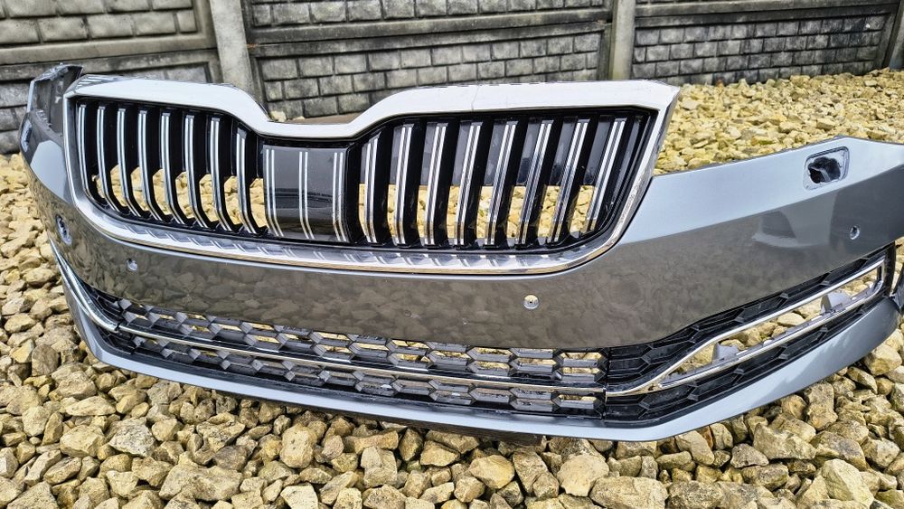 Zderzak przedni spryski + 4xPDC LF7C Skoda Superb 3 3V 3V0 19- FL lift ...