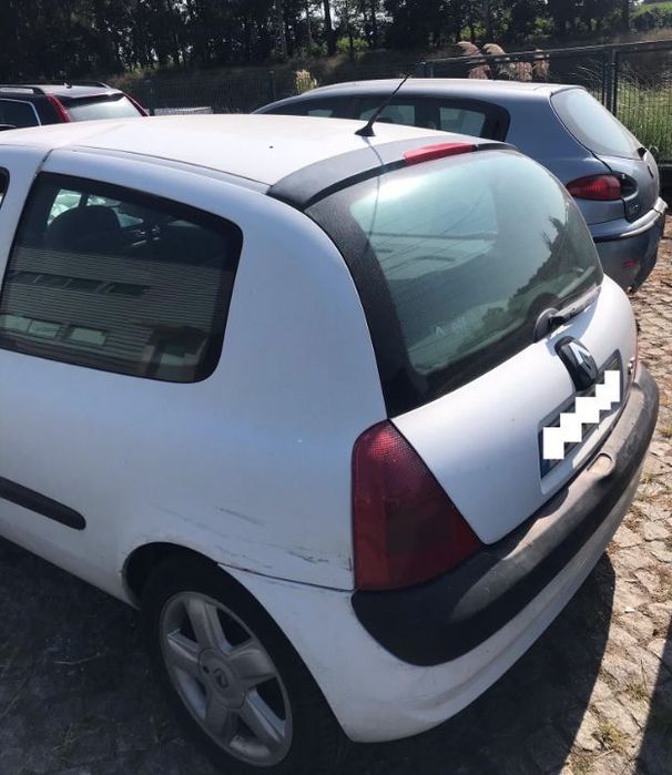 Renault Clio II 1.5 DCi Van 2005 - Para Peças