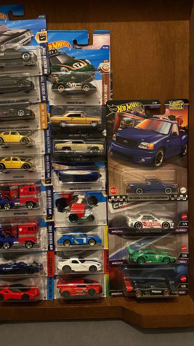 HotWheels, venda de todos juntos.