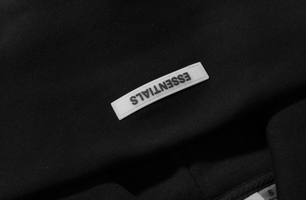 Sweat Essentials - Preta