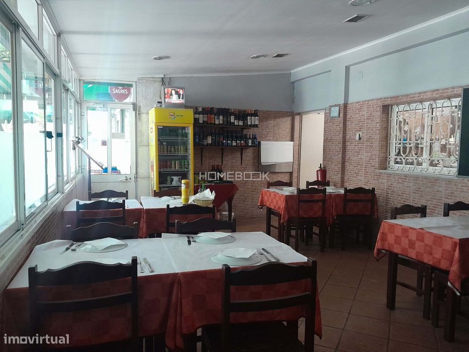 Restaurante c/ esplanada - Trespasse zona central da Sobreda