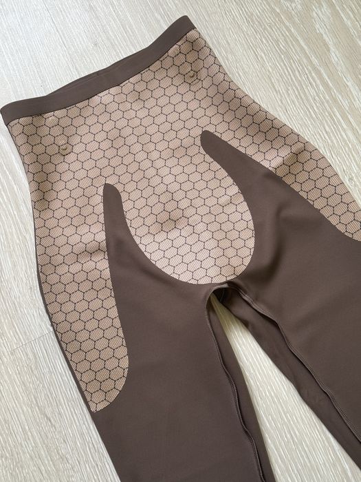 Лосіни  утягуючі з пуш-ап ефектом та з високою посадкою в талії