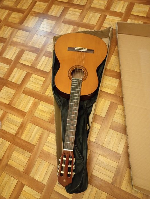 Гитара Yamaha C40 для Музыкальной Школы