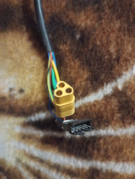 Dwa silniki od kukirina G2 master