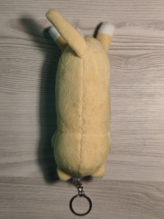 Brelok żółto-biały kot