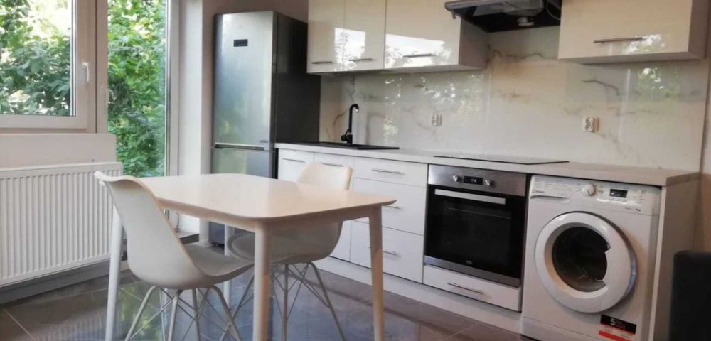 Mieszkanie dwupokojowe 30 M2 + niskie poddasze