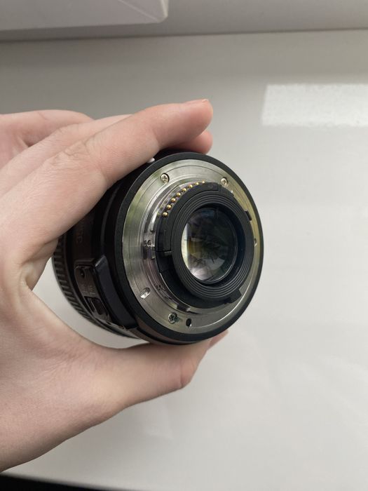 Обʼєктив Yongnuo 35mm f/2 Nikon