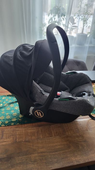 Fotelik łupina nosidełko  avionaut pixel