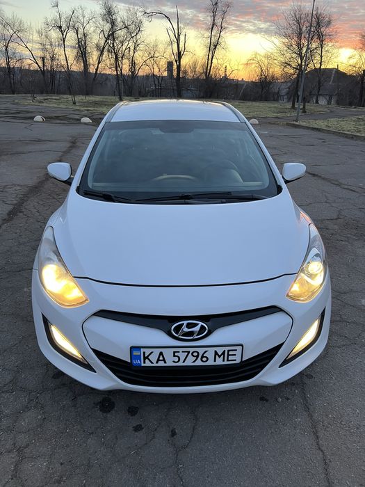 Продам і30 на автоматі