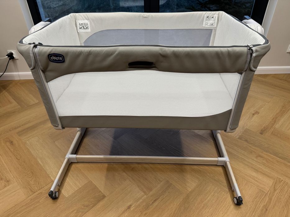 Łóżeczko dostawka Chicco Next To Me Magic