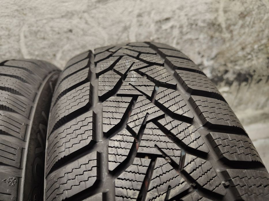 2X 185/60R15 84T Uniroyal Winterexpert 8,7mm 2021 Opony Zimowe Demo