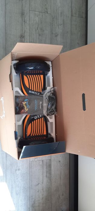 Elektryczna deskorolka Skymaster  Wheels Evo Smart 11