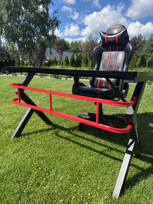 Biurko i krzesło gamingowe DIABLO