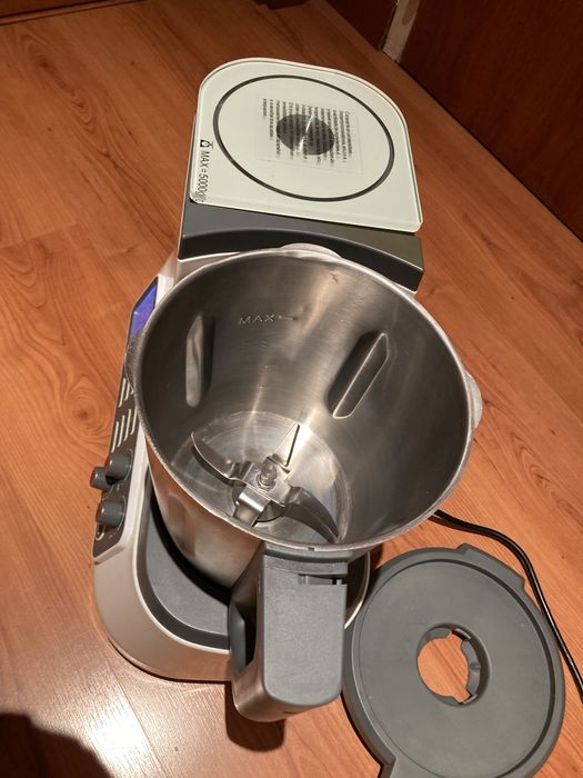 Quigg Brand Kitchen Robot428112188917698562