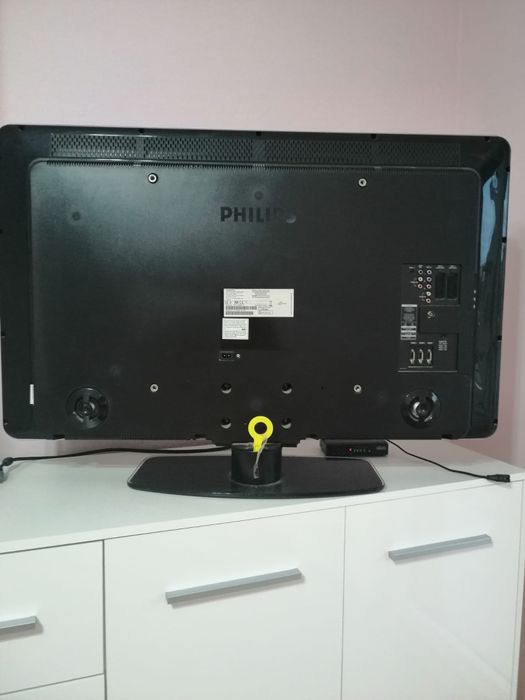 Telewizor Philips LCD 42 cale