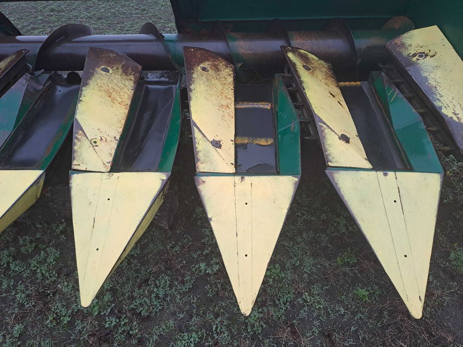 Комбаїн Дон 1500