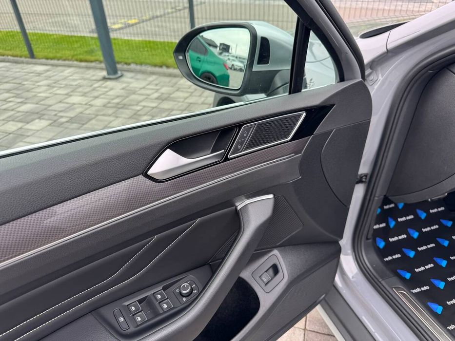 Volkswagen Passat Variant Alltrack 2023 freshauto