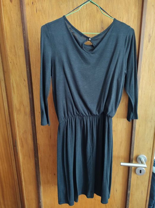 Vestido meia-estação leve