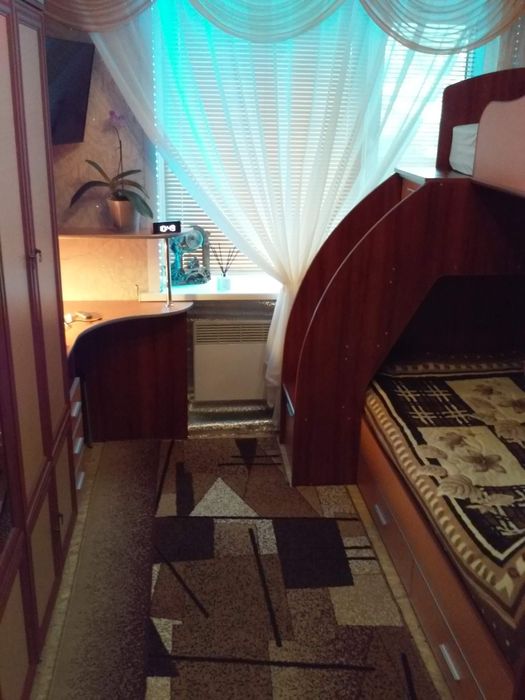 з 15.06 кімната в гуртожитку (ціна з комунальними,окрім світла)район ж.д.вокзала