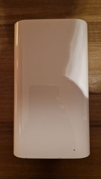 Router Apple Airport - Modelo A1521