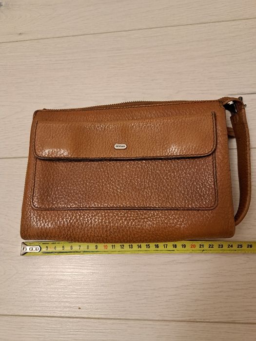 Шкіряне портмоне.