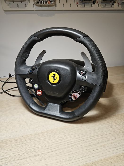 Xbox 360 slim + volante trustmaster