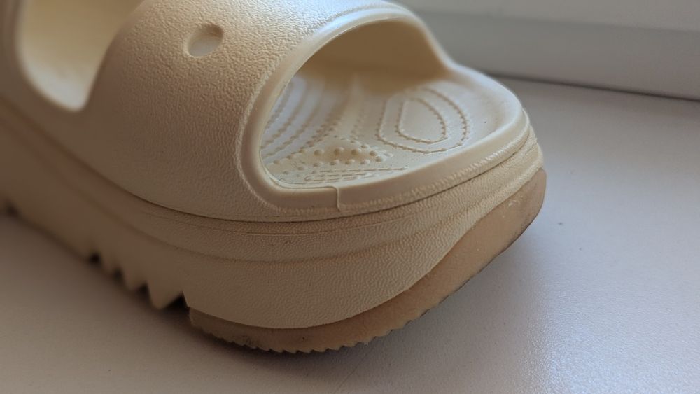 Босоніжки жіночі Crocs розмір 40