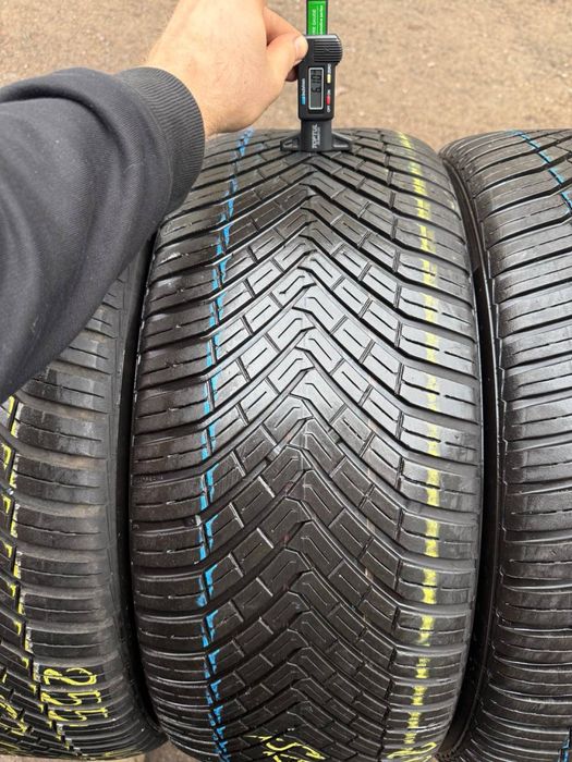 Шины бу 255 45 R 19 Continental allseason contact seal всесезон антипр