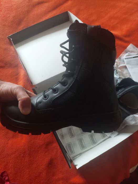 Magnum Wolf 8.0 side zip