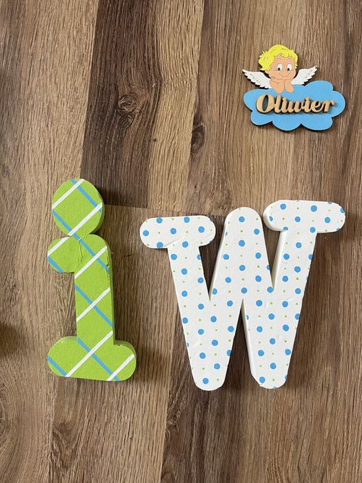 Napis na ścianę do pokoju styrodruk Oliwier do przyklejenia