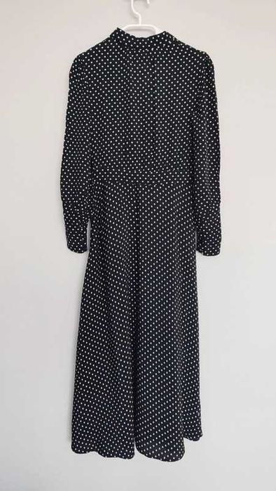 Sukienka midi prosto z Paryża