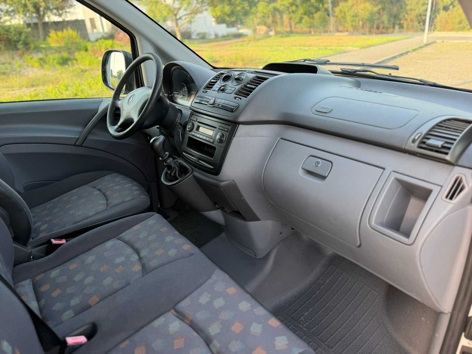 Mercedes-Benz Vito 109 CDI Isotérmica com Frio