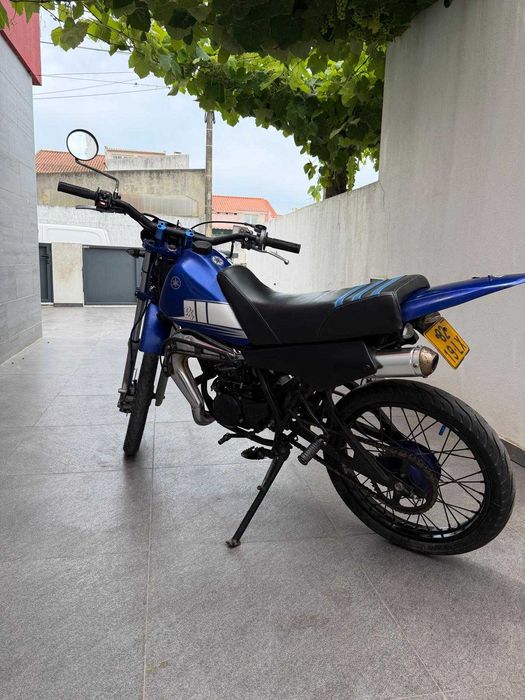 Motociclo Yamaha DT 50