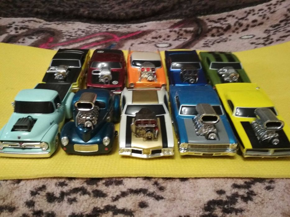 Моделi 1:24 серии Muscle Machines- Maisto + M2