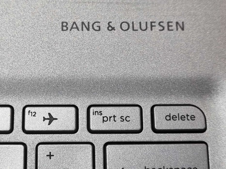 Laptop HP Envy 13 Bang and Olufsen bateria nowa