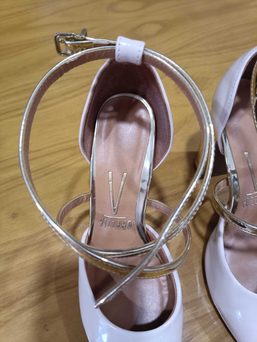 Sapatos de salto alto Vizzano 36