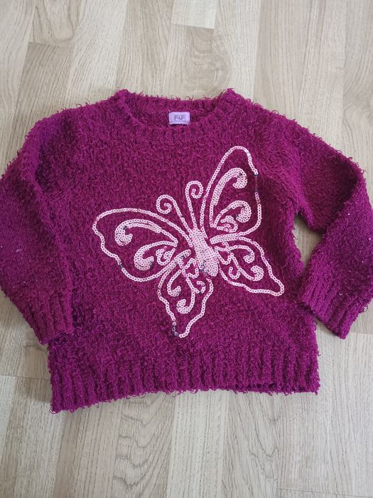 Sweter r. 98 / 104 cekiny motyl F&F